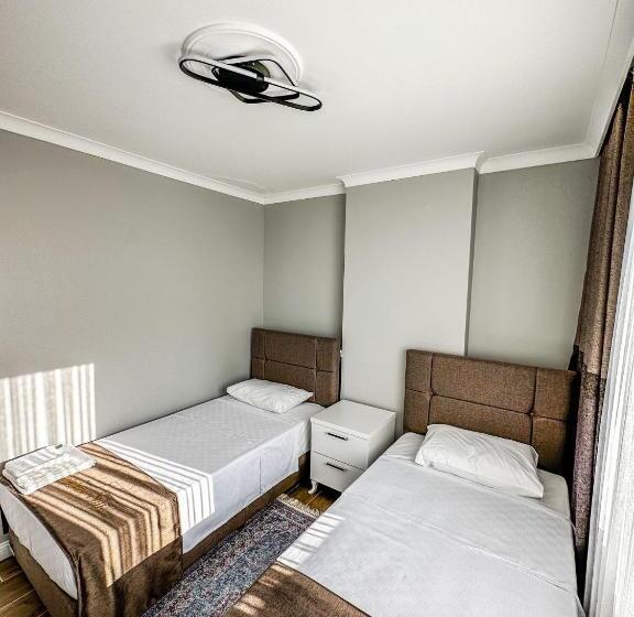 Metehan Sui̇t Apart