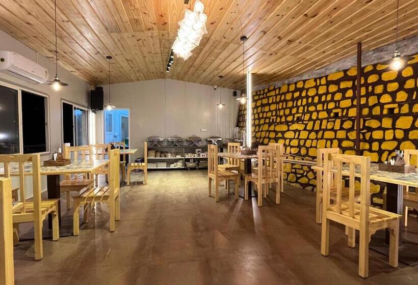 Nivedan Hotel And Resort