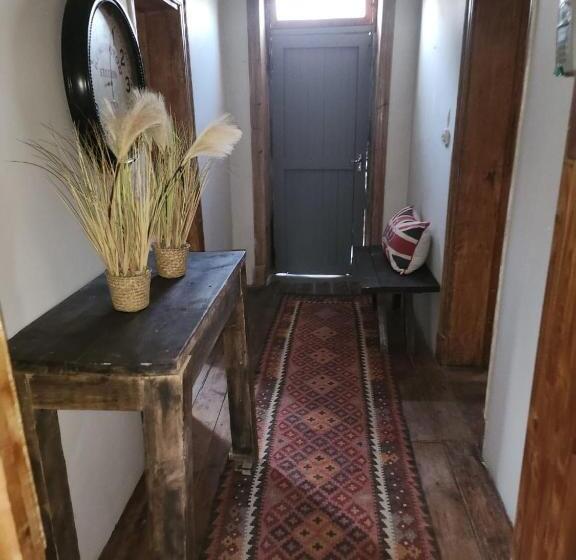 פנסיון Beamor Guesthouse