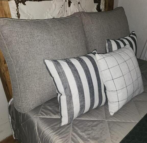 פנסיון Beamor Guesthouse