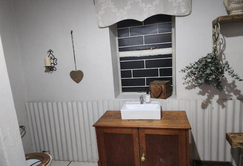 פנסיון Beamor Guesthouse