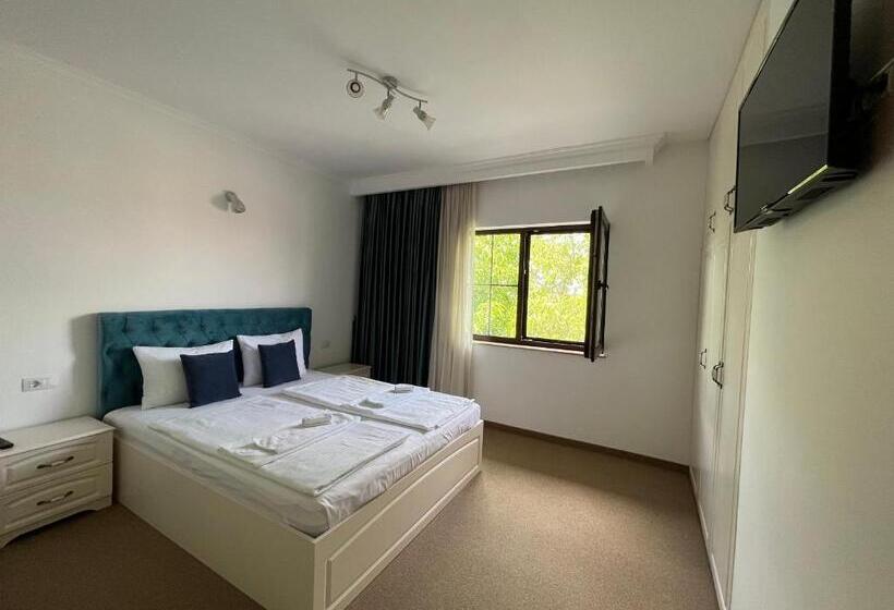 Пансион Casa Elena Baile Felix