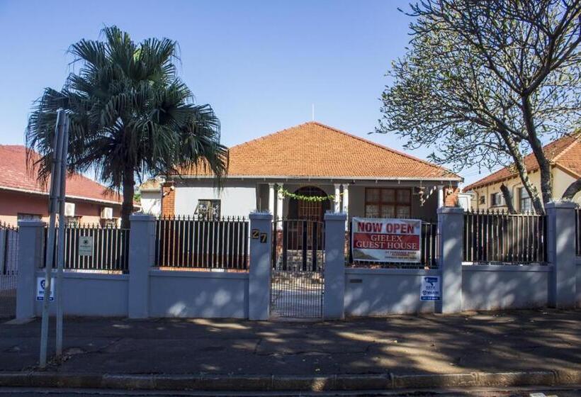 פנסיון Gielex Guest House