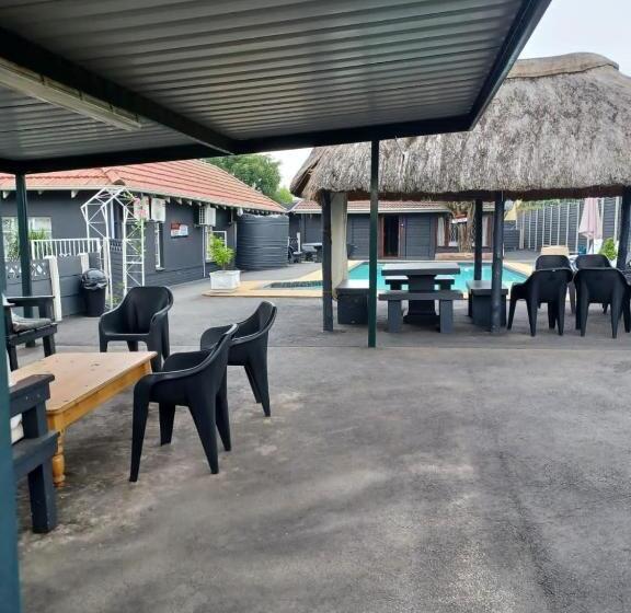 بنسيون Mino Guest House