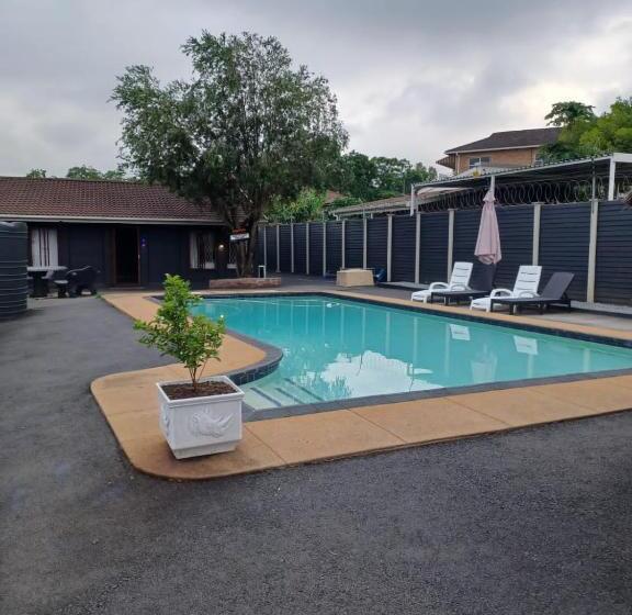 بنسيون Mino Guest House