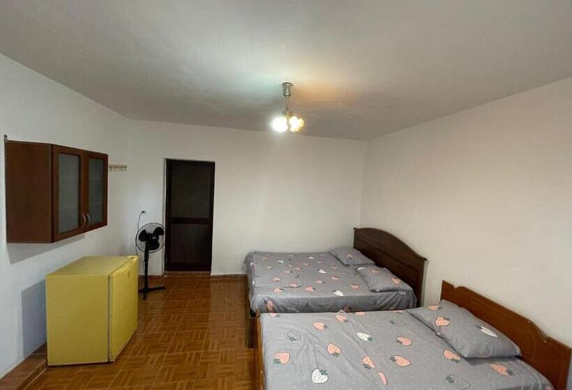 بنسيون Nana S Rooms