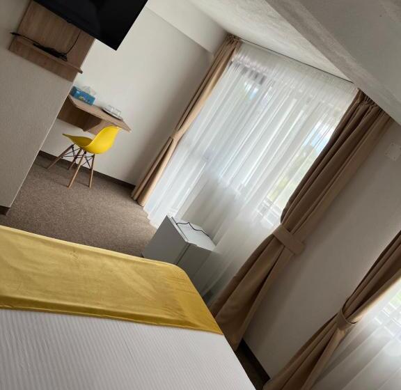 פנסיון Panorama David