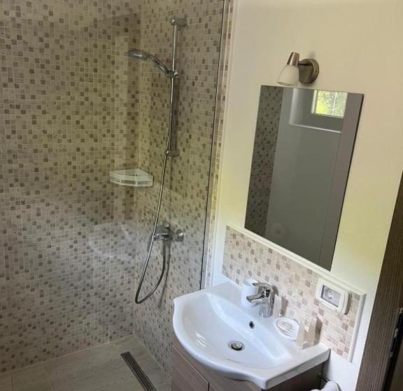 פנסיון Panorama David