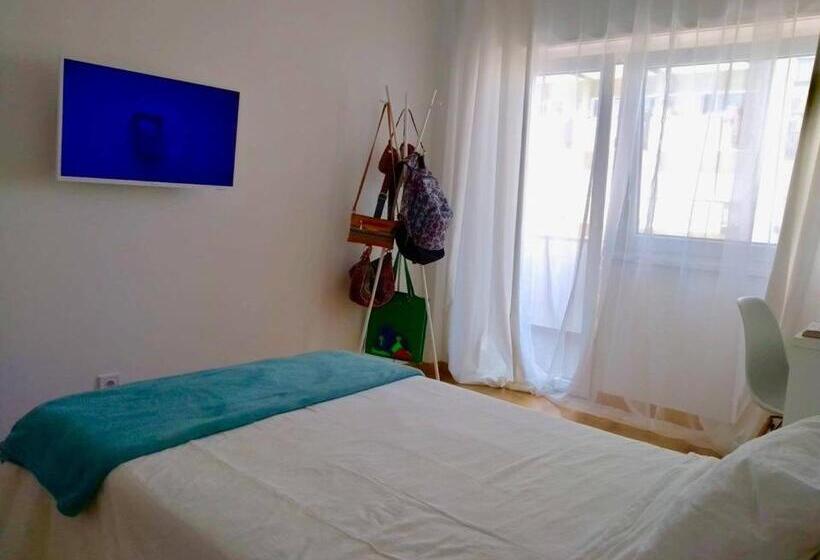 膳宿费 Comfortable Bedrooms In Apartment With River View