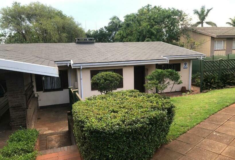 פנסיון Slow And Steady Cottage