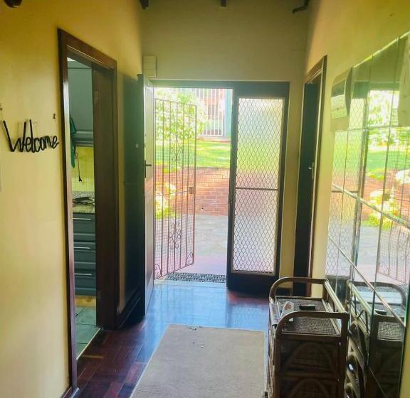 פנסיון Slow And Steady Cottage