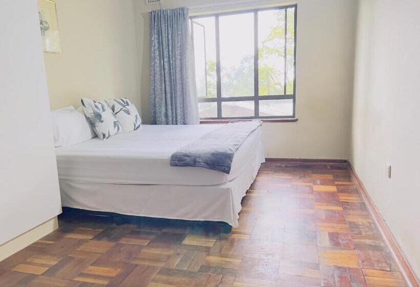 פנסיון Slow And Steady Cottage