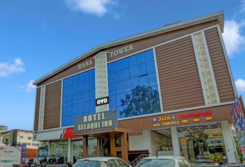 Townhouse Hotel Selaqui Inn