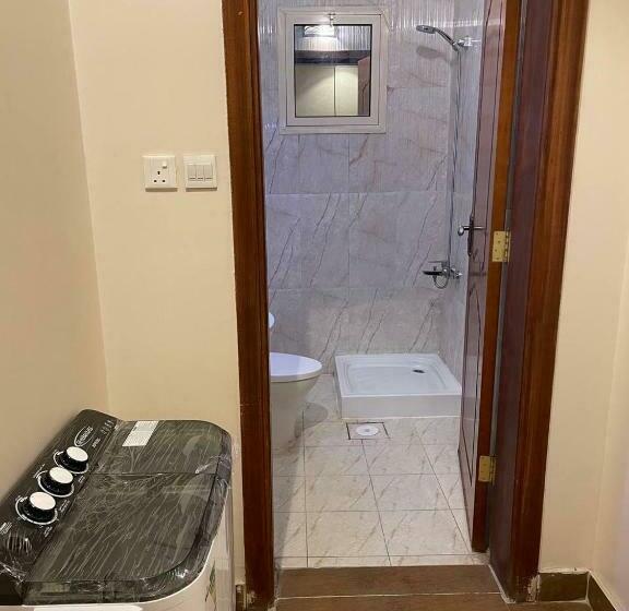 شهد الثانية للشقق المخدومة