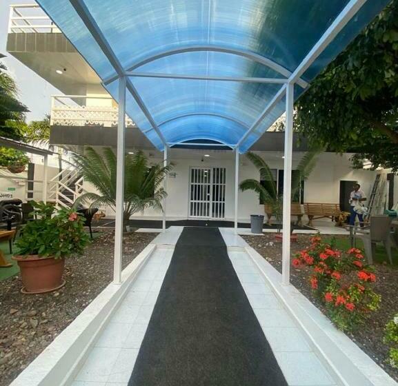 هاستل Galyrod Su Hotel Familiar