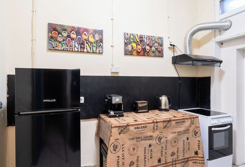 فندق صغير The Green Bar House