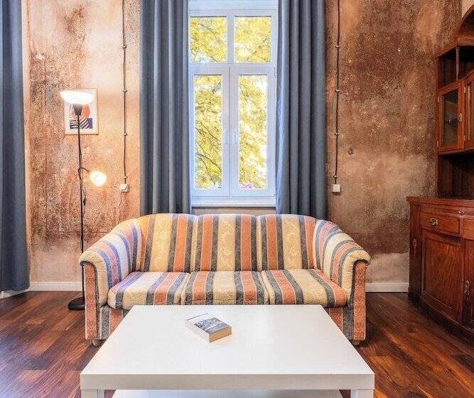 فندق صغير The Green Bar House