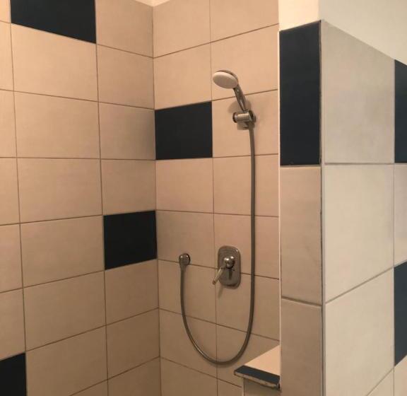 צימר L’absinthe