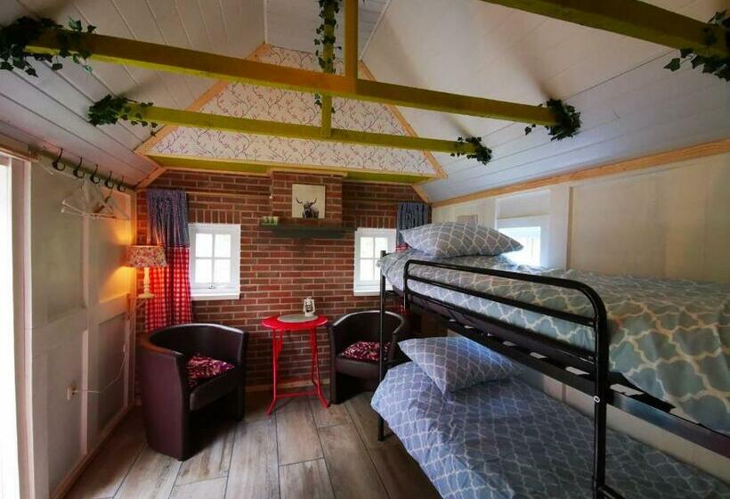 ベッドアンドブレックファースト Trekkershut   Tiny House   Hikers Cottage