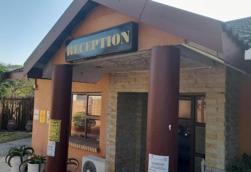 민박 Umqhele Guest Lodge