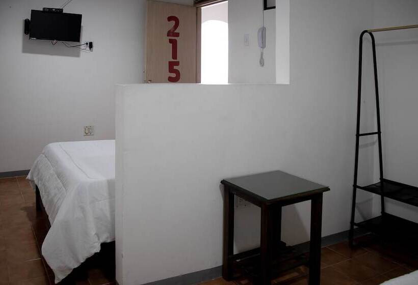 בית מלון כפרי Ayenda Marana