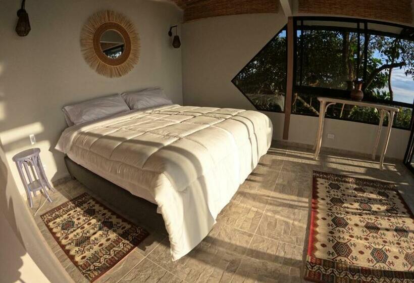 カプセルホテル Eco Lodge Sol  Sue