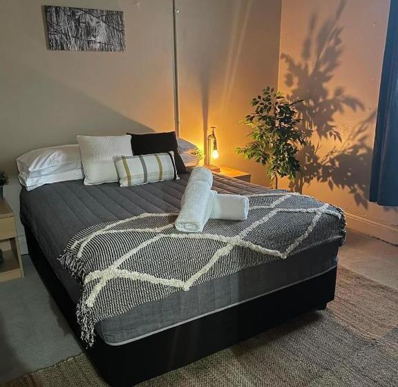 בית מלון כפרי Federal