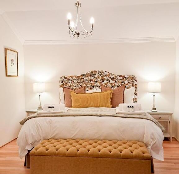 בית מלון כפרי Hebron Haven