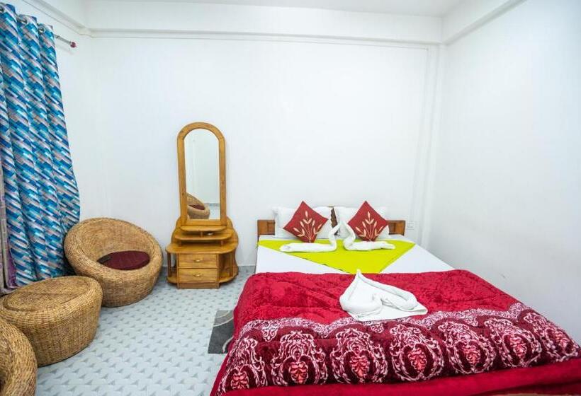 فندق Jungle Star Mansion