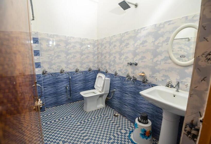 فندق Jungle Star Mansion