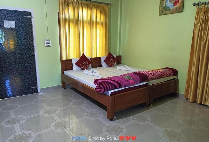 فندق Jungle Star Mansion