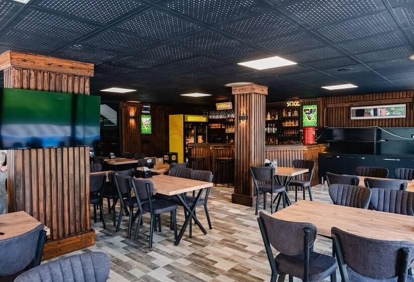 בית מלון כפרי Orange Owl