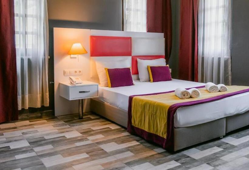 בית מלון כפרי Orange Owl