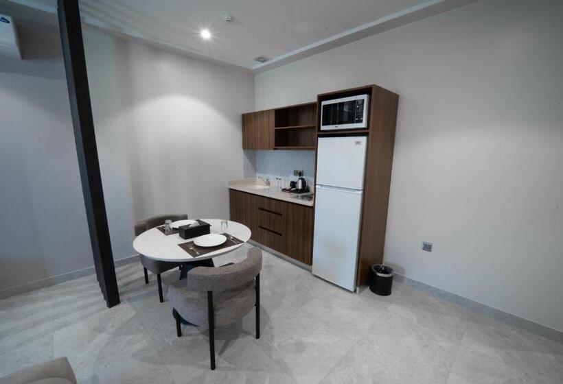 ホテル جوهرة الشرق للشقق المخدومة