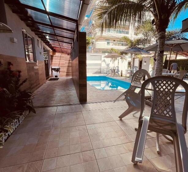 Отель Flamingo Beach Pousada