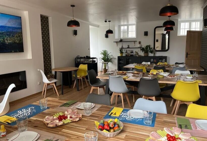 La Maison Des Amis En Normandie