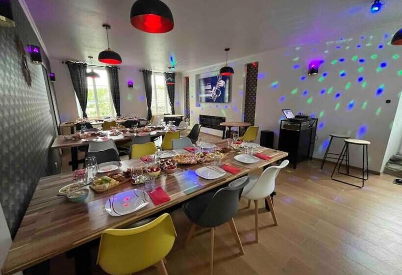 La Maison Des Amis En Normandie