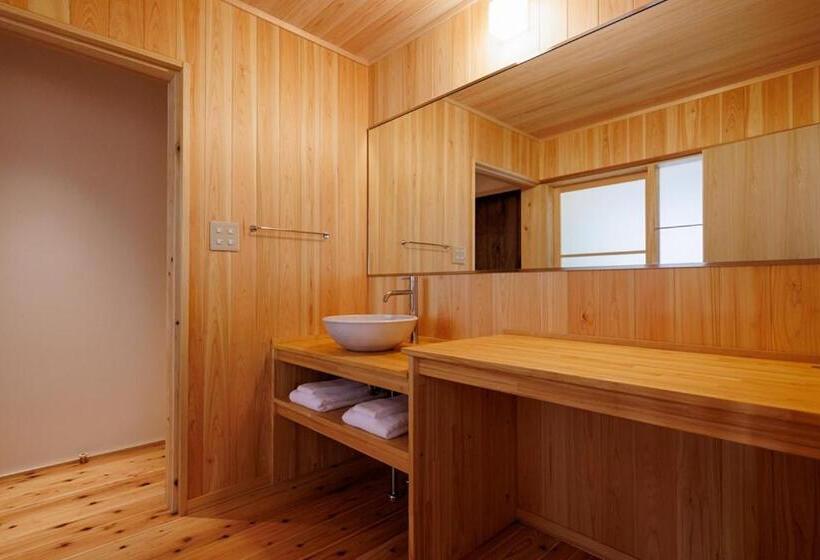 Пансион 萩・城下町の宿　椿庵