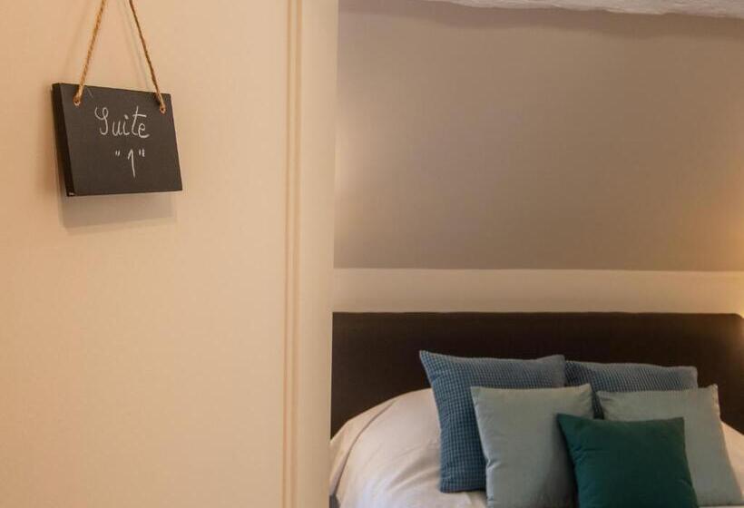 بنسيون Guestroom Saint Ay, 3 Pièces, 6 Personnes   Fr 1 590 330