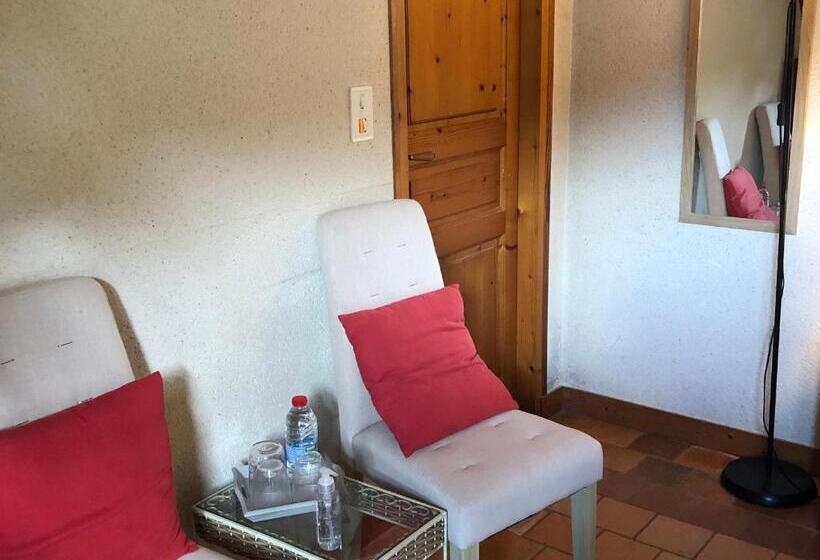 펜션 Charmant Logement Avec Piscine Et Table D Hôtes, Proche De Solesmes Et De L Abbaye.   Fr 1 410 407