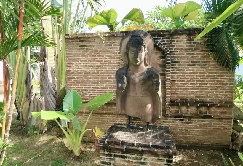 بنسيون Jasmine Village