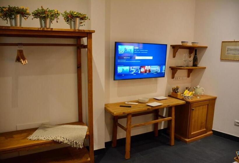 Пансион Monterosso Rooms