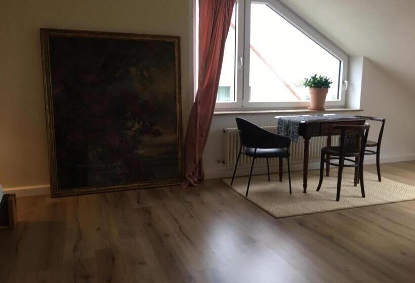 بنسيون Wunderbar. über Den Dächern