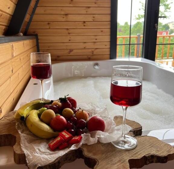 Queen Ci̇ty Hotel And Bungalov