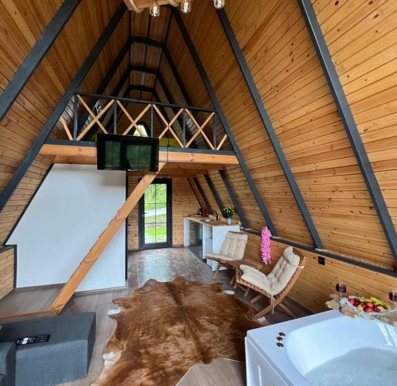 Queen Ci̇ty Hotel And Bungalov