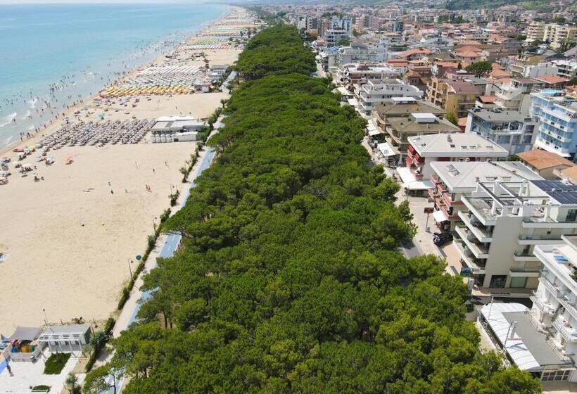 Residence Pineta Mare