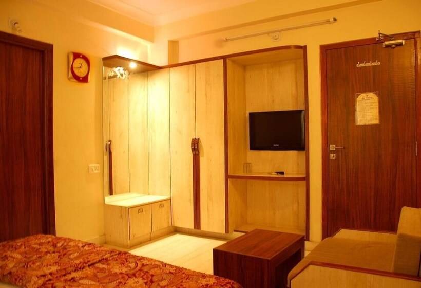 The Sky Comfort Hotel Shri Vithalesh