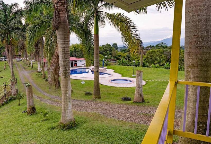 호스텔 Rancho Chihuahua