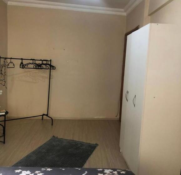 צימר A Room Which Close To The Centre Of Istanbul , 10 Minutes To Metro