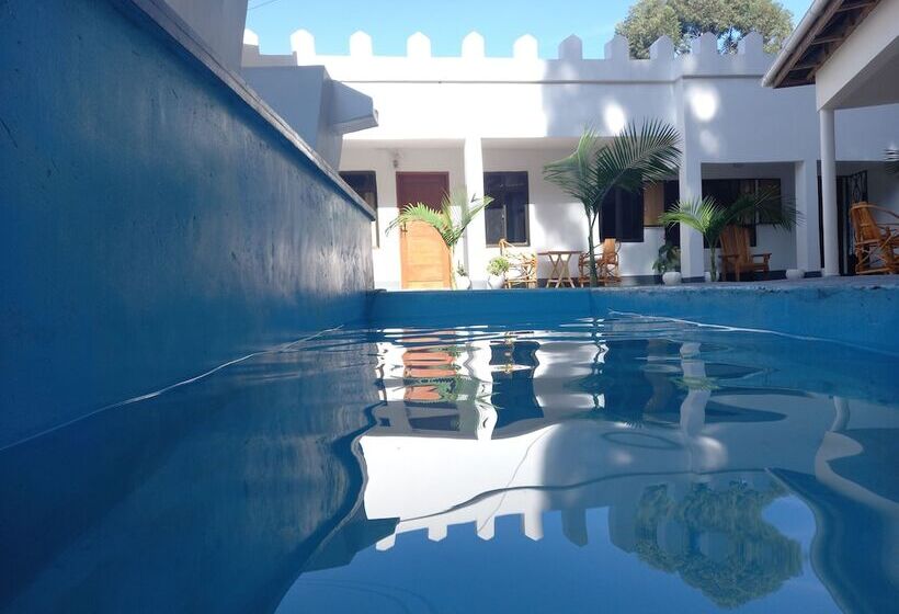 مبيت وإفطار Didas Villa